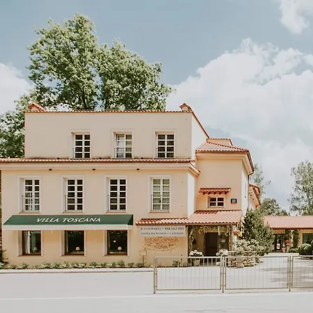 Villa Toscana Warszawa-2